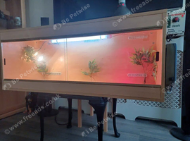 Vivarium LARGE 4 foot with electrics
