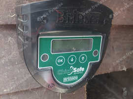 Automatic Hen House door Opener