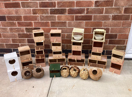Finch Breeding Boxes Job Lot