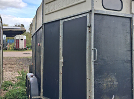 Richardson horse trailer