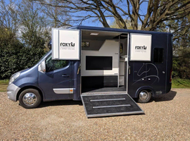 Foxy 2015 Renault 3.5 tonne horsebox