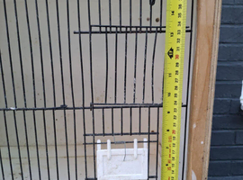 Double canary breeding cages