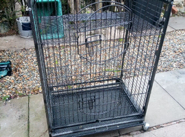 Chinchilla cage on wheels