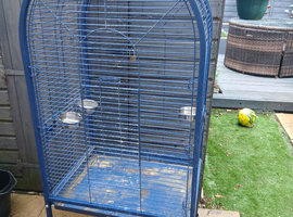 Large parrot cage