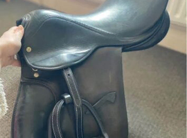 17&rdquo; brown falcon GP saddle