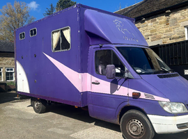 3.5t 2005 Mercedes Sprinter Walkthrough horsebox
