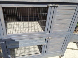 Rabbit hutch with brand new cover