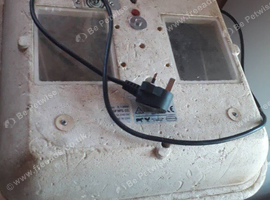 incubator auto has poultry as well as quail trays
