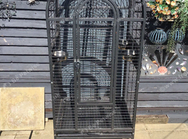 Large Open Top Parrot Cage With Toys/Perches.