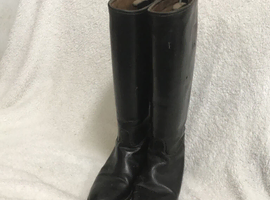 Black Leather Riding Boots
