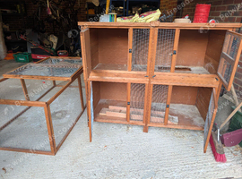 Rabbit hutch 5ft chartwell strong vgc