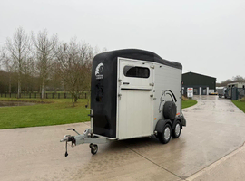 2018 cheval tourer without tackroom takes x2 16.2