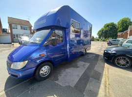 Mercedes 308 CDI 3.5T Horsebox &ndash; Full Living