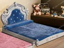 Luxurious dog bed