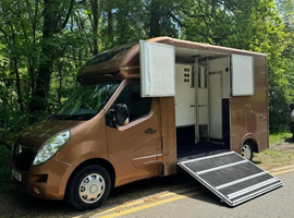 2014 Vauxhall Movano Horsebox (3.5T)