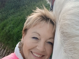Exclusive Pet sitting and Equine, Small holdings