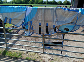 4"6 gallop fly sheet with belly .... washed so slightly smaller