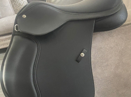 Wintec 500 All Purpose Hart Saddle 16&rdquo;