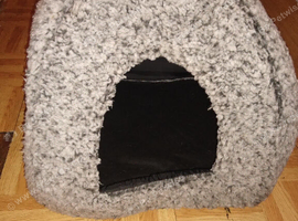Nice cat bed