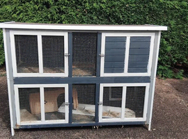 1x rabbit hutch for sale