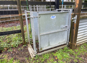 Sheep Sorting Gate, two way, IAE