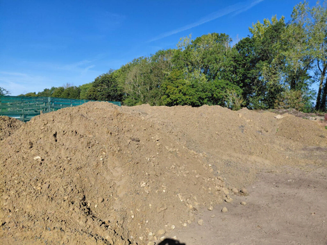 Sand and rubber chipping mix for horse arena