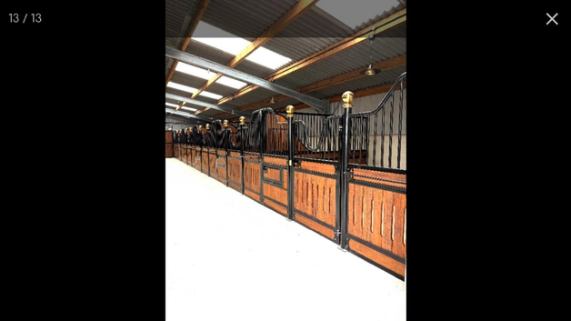 Full horse livery available