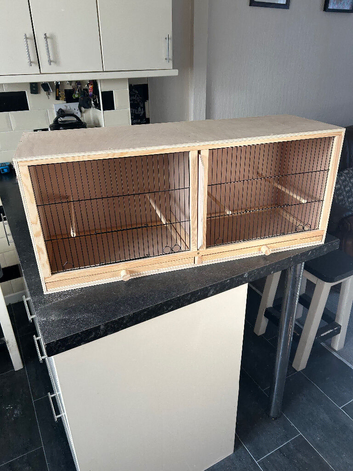 Canary breeding cages