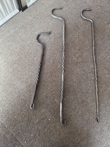 snake hooks
