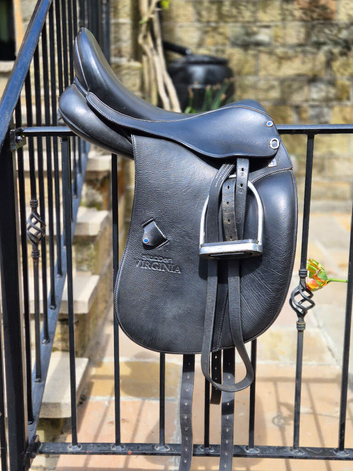 Stubben Virginia black 17.5 inch black dressage saddle