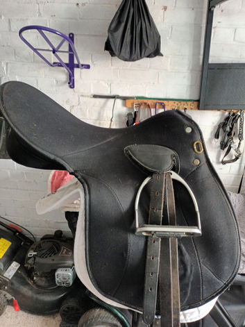 Black synthetic pony saddle & bridle