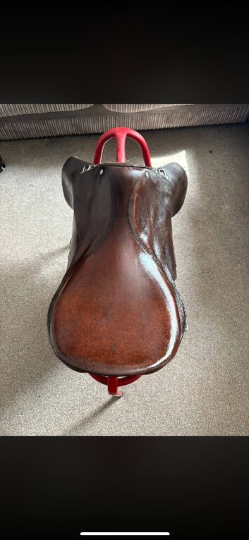 PENN WOOD SADDLE 17.5&rsquo;