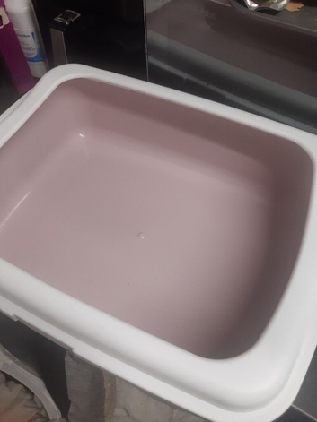 Litter tray