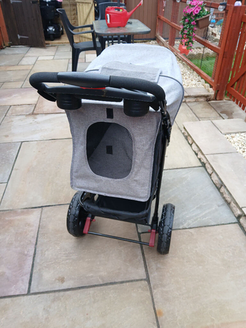 Brand New Dog Pram