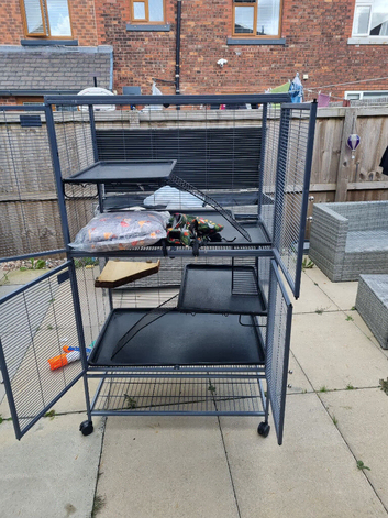 Critter nation cage
