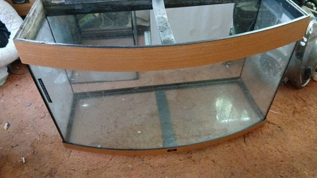 AQUARIUM BOW FRONTED