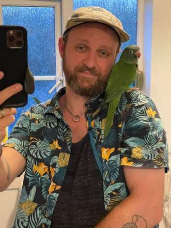 Female Blue Crowned Conure &ndash; Under 1 Year Old