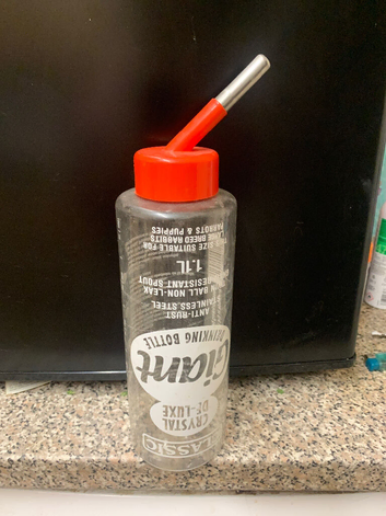 Large rabbit drinking bottle brand new