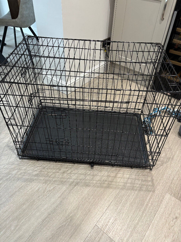 Dog crate