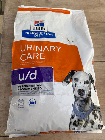 Hills urinary care dog food
