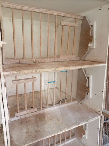 Pigone lift and over boxes