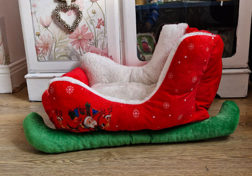 Dog/puppy/cat/kitten bed
