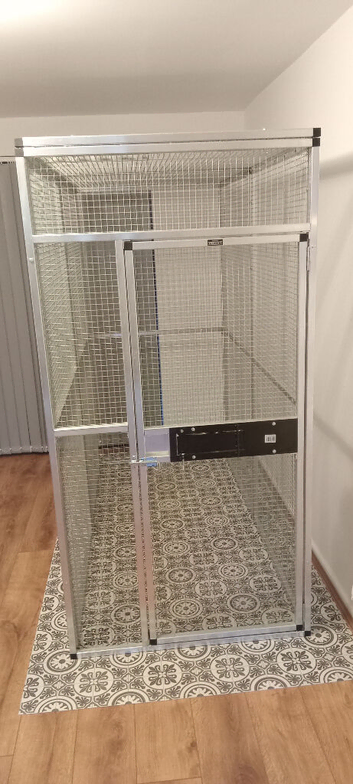Aluminium parrot cage