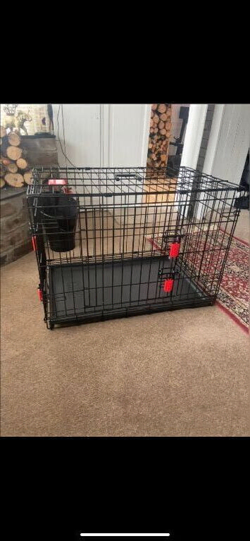 Brand new dog crate size medium
