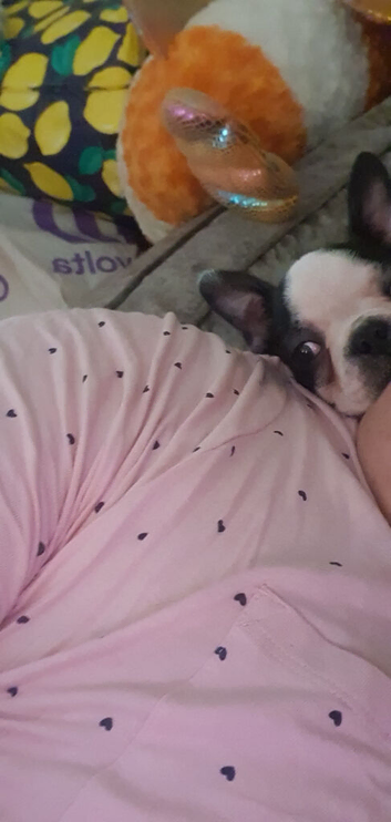 1 beautiful Girl available now