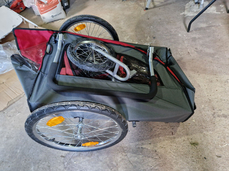 Globetrotter pet stroller