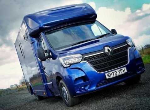 Castleton Equine Transport! Fast free quotes available now!