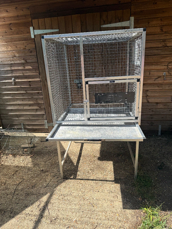 3 foot by 3 foot parrot/budgie breeding cage
