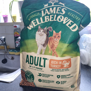 2 bags of dry food