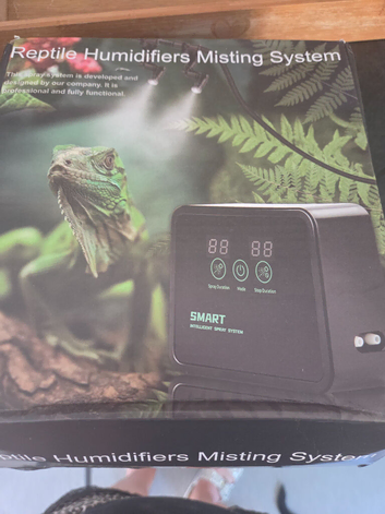 Reptile misting system
